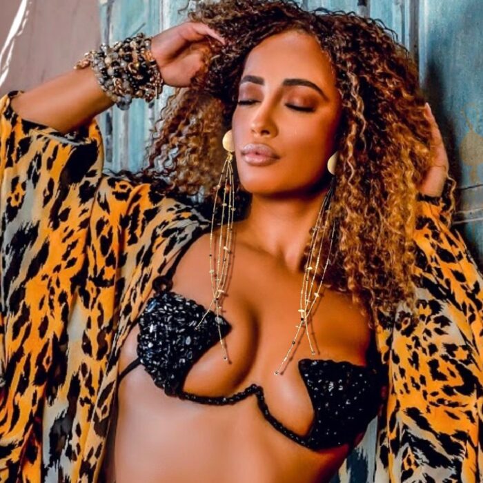 Noir Bikini - Image 2